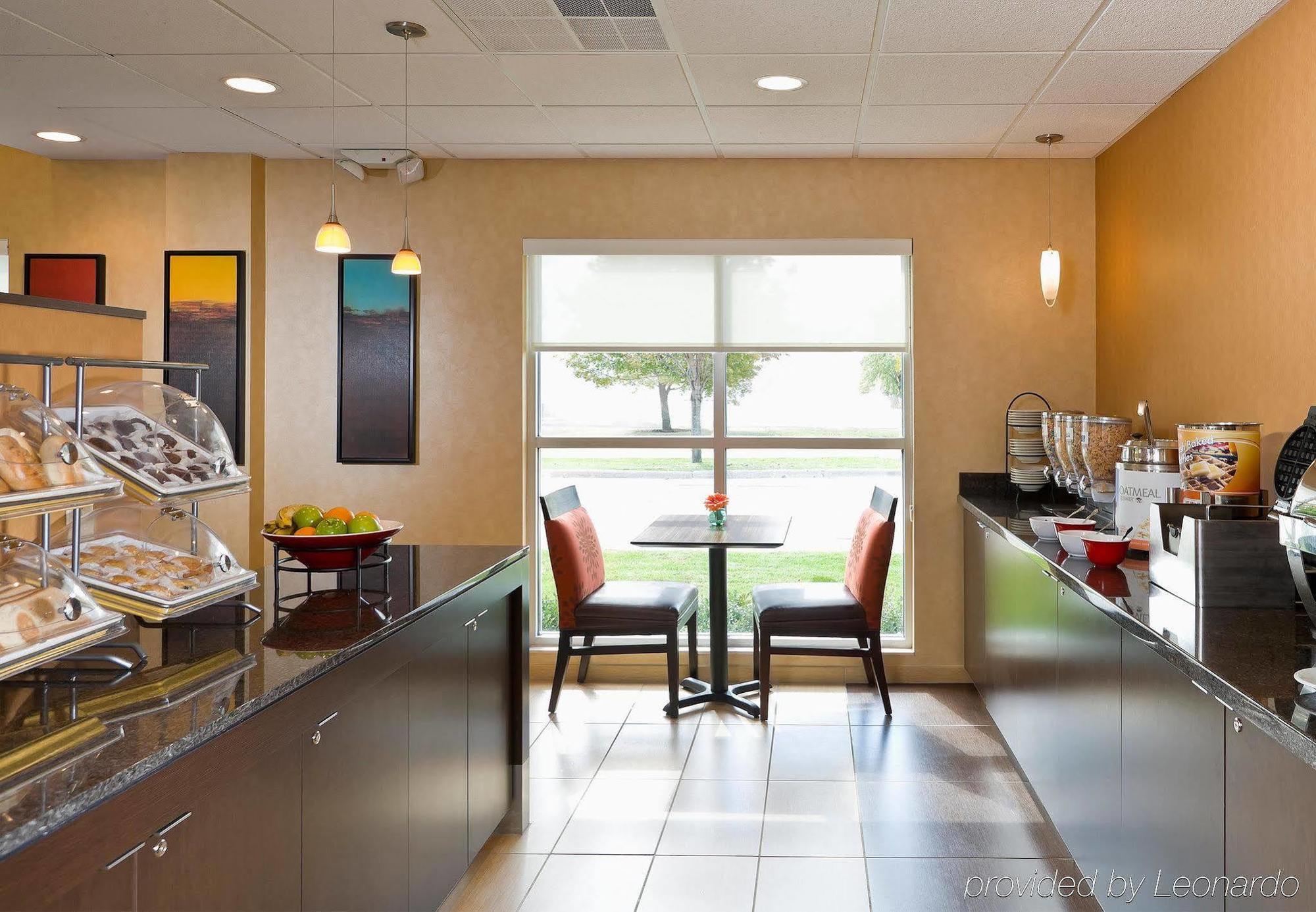 Residence Inn Appleton Restoran fotoğraf